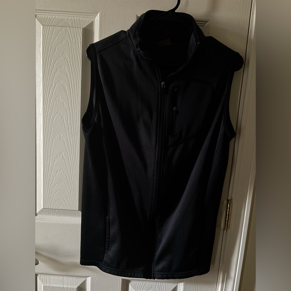 Great northwest men’s fleece zippered vest size S